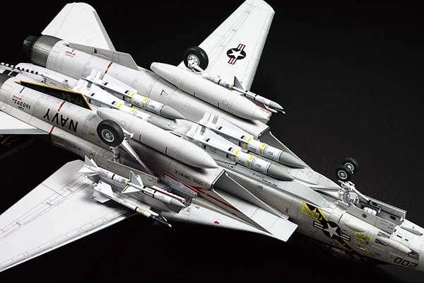 TAMIYA 61114 1/48 Grumman F-14A Tomcat Modelfly