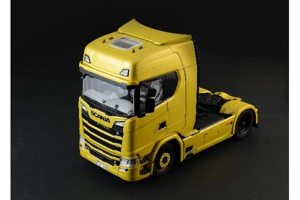 ITALERI 1/24 Scania S730 Highline 4x2