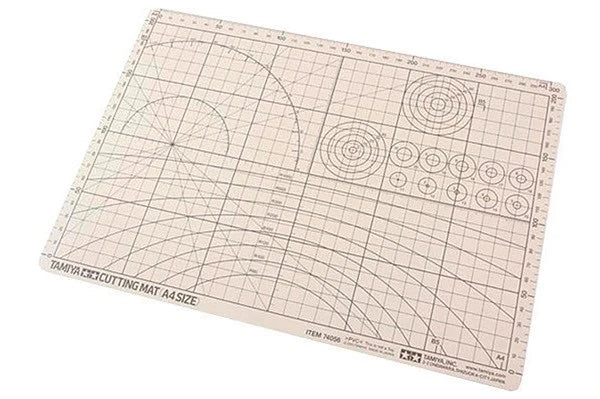 TAMIYA 74056 Cutting Mat (A4)